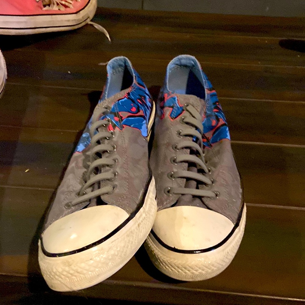 Graffiti all Star low, never seen another pair.